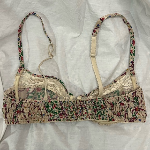 Vintage Valentino Bra - Picture 5 of 5